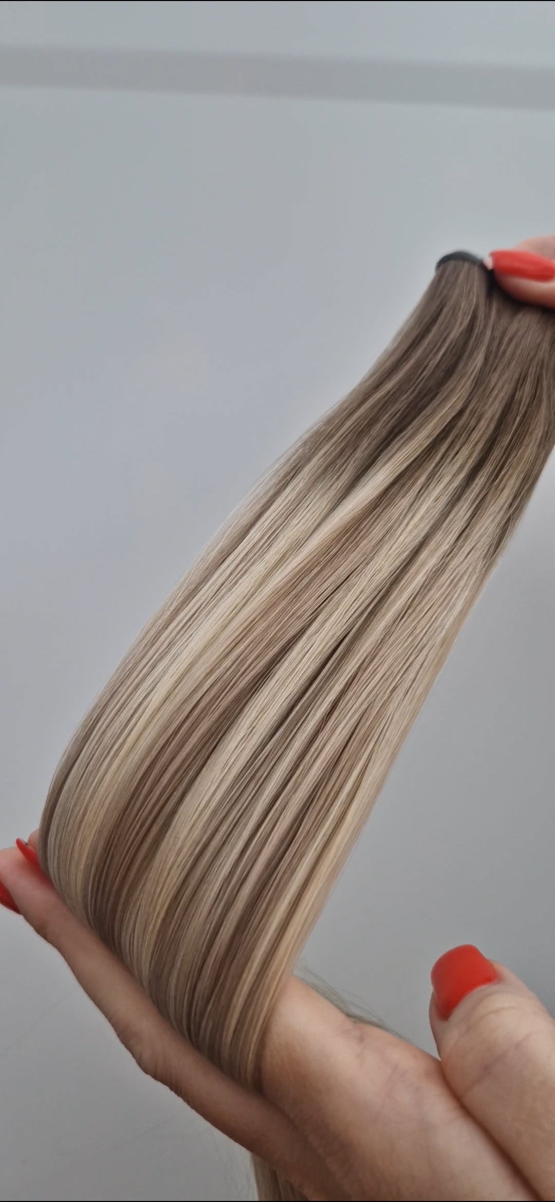 24/25” Double Drawn Invisible Genius Mini Weft